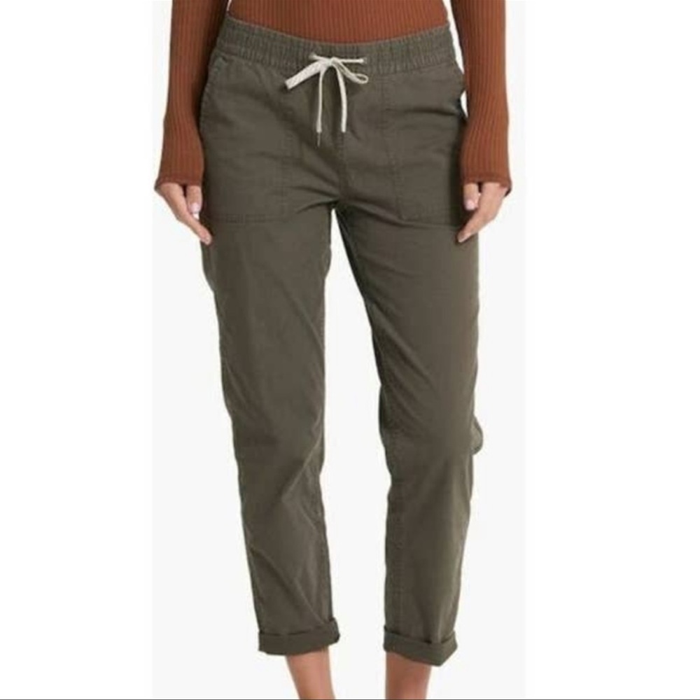 NWT Vuori Ripstop MEDIUMWomens Pants Oregano Green Relaxed Utility Joggers VW450